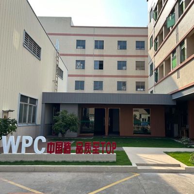 Ein guter Preis. Holz Kunststoff WPC Wandverkleidung kundenspezifisch Außen Verbundholzverkleidung Online