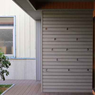 Ein guter Preis. Synthetische WPC Wandverkleidung Leichtbau Holz Kunststoff Außenwandverkleidung Online
